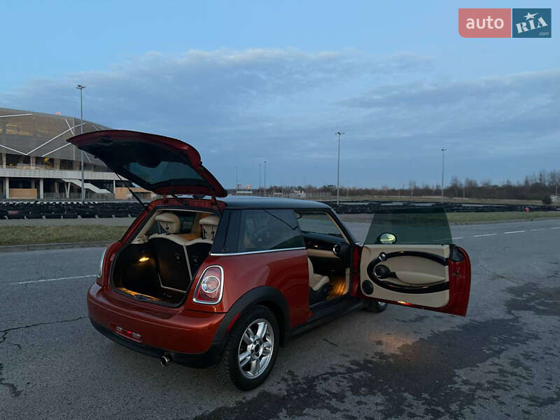 Хетчбек MINI Hatch 2011 в Львові фото 15 Хетчбек MINI Hatch 2011 в Львові