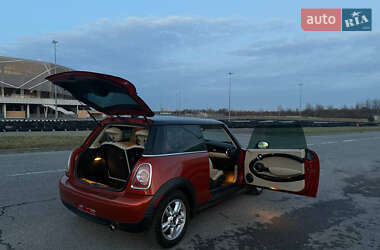 Хэтчбек MINI Hatch 2011 в 