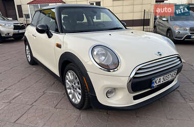 Хэтчбек MINI Hatch 2014 в Киеве