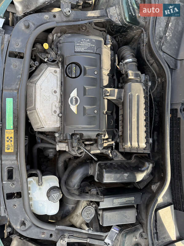 Хэтчбек MINI Hatch 2011 в Киеве