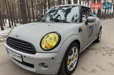 Хэтчбек MINI Hatch 2007 в Киеве