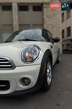 Хэтчбек MINI Hatch 2011 в 
