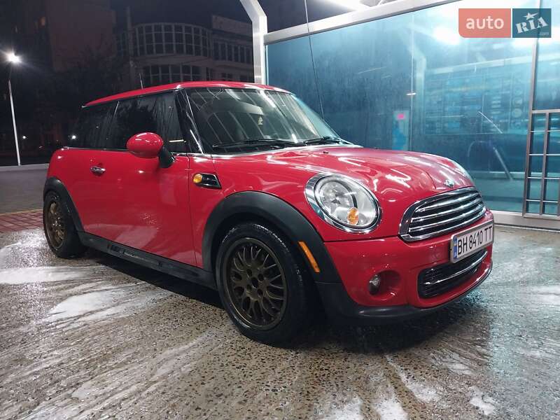 MINI Hatch 2013