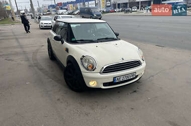 Хетчбек MINI Hatch 2009 в Дніпрі