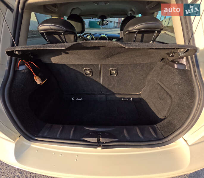 Хетчбек MINI Hatch 2010 в Києві фото 11 Хетчбек MINI Hatch 2010 в Києві