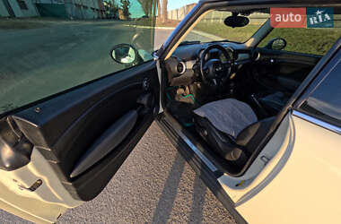 Хетчбек MINI Hatch 2010 в 