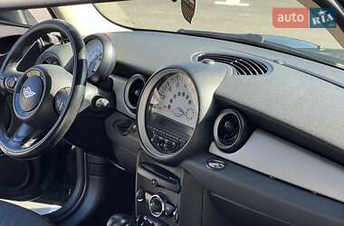 Хэтчбек MINI Hatch 2012 в 