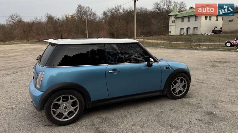 Хэтчбек MINI Hatch 2003 в Днепре