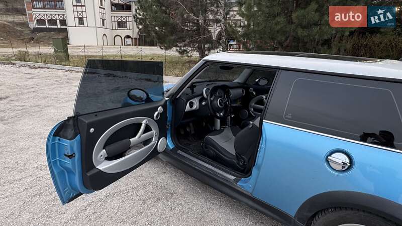 Хэтчбек MINI Hatch 2003 в Днепре
