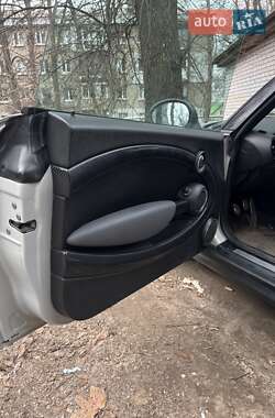 Хетчбек MINI Hatch 2010 в 