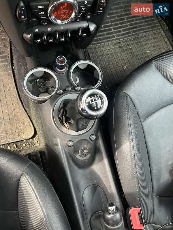 Хетчбек MINI Hatch 2010 в Дніпрі
