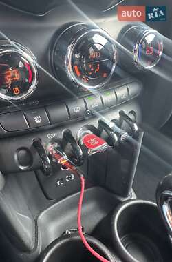 Хэтчбек MINI Hatch 2015 в 