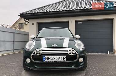 Хэтчбек MINI Hatch 2015 в 