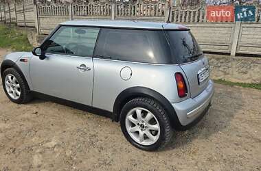Хэтчбек MINI Hatch 2003 в 