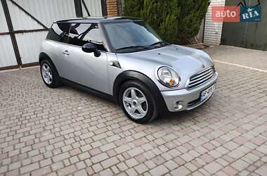 Хетчбек MINI Hatch 2008 в 
