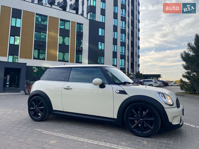 MINI Hatch 2008