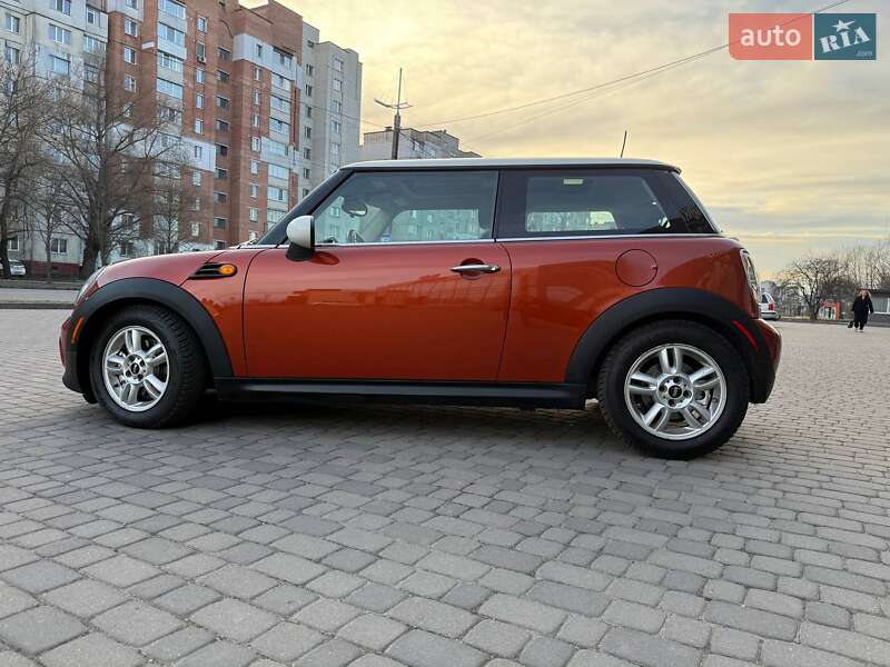 Хетчбек MINI Hatch 2012 в Хмельницькому