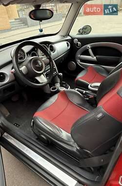 Хэтчбек MINI Hatch 2006 в 