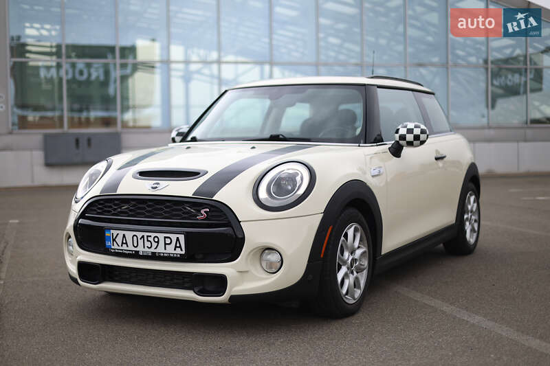 Хэтчбек MINI Hatch 2017 в 