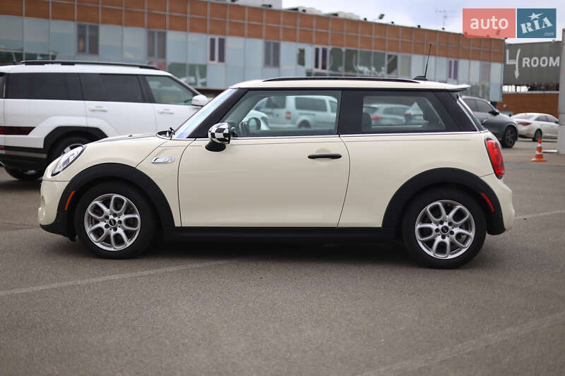 Хэтчбек MINI Hatch 2017 в Киеве фото 8 Хэтчбек MINI Hatch 2017 в Киеве