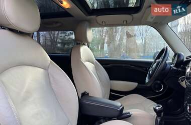 Хетчбек MINI Hatch 2013 в 