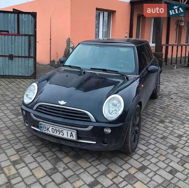 Хетчбек MINI Hatch 2006 в Рівному