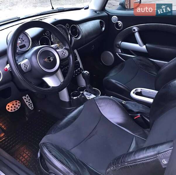 Хетчбек MINI Hatch 2006 в Рівному