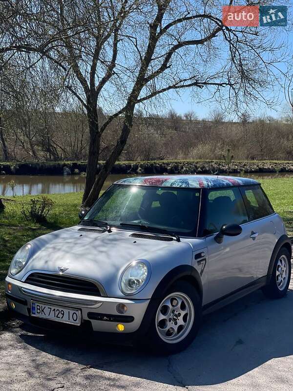 Хетчбек MINI Hatch 2006 в Рівному
