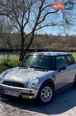 Хэтчбек MINI Hatch 2006 в 