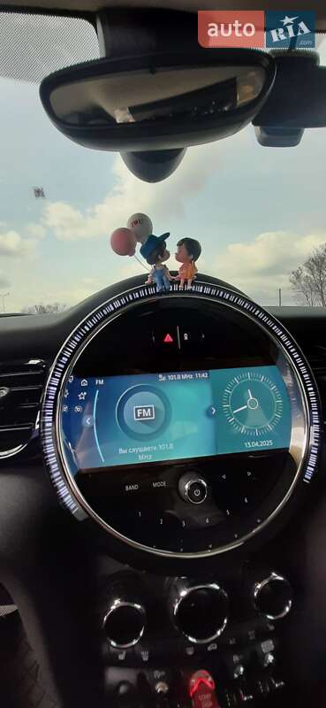 Хетчбек MINI Hatch 2022 в Запоріжжі