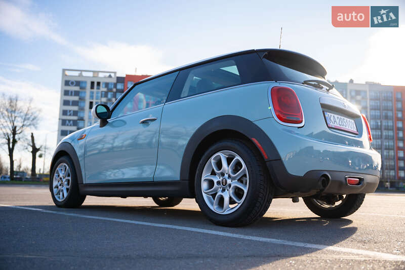 Хетчбек MINI Hatch 2014 в Києві