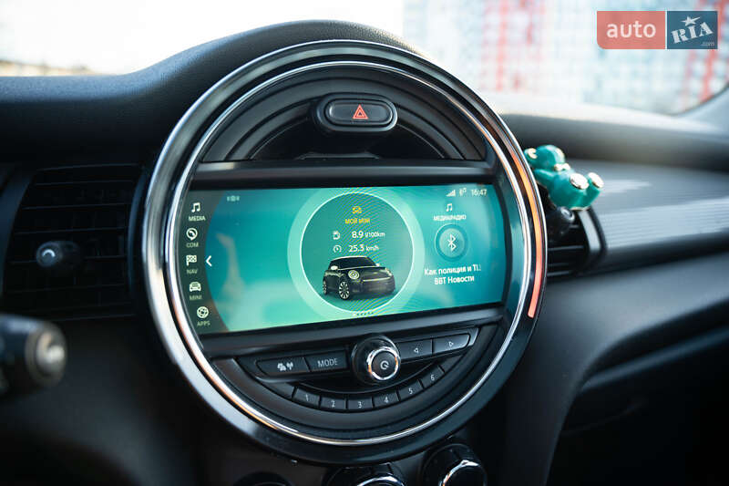Хетчбек MINI Hatch 2014 в Києві