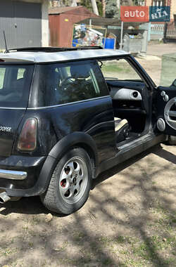 Хэтчбек MINI Hatch 2001 в 