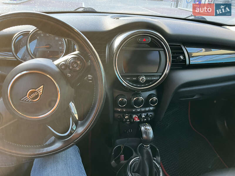 Хэтчбек MINI Hatch 2015 в Черкассах фото 12 Хэтчбек MINI Hatch 2015 в Черкассах