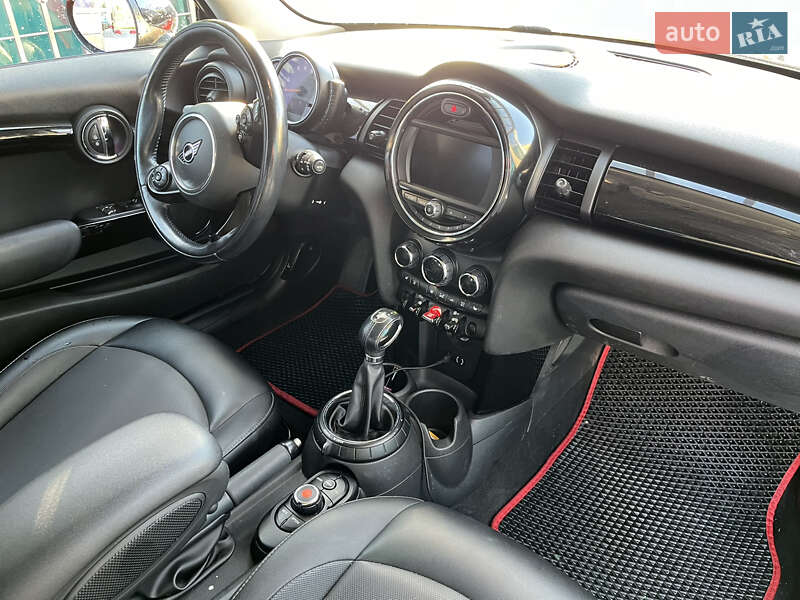Хэтчбек MINI Hatch 2015 в Черкассах фото 13 Хэтчбек MINI Hatch 2015 в Черкассах