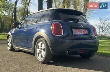 Хэтчбек MINI Hatch 2016 в 