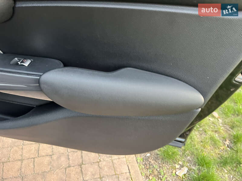 Хетчбек MINI Hatch 2017 в Києві