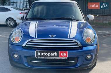 Хетчбек MINI Hatch 2013 в 