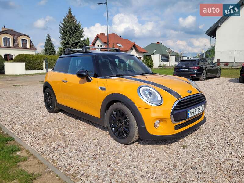 Хэтчбек MINI Hatch 2016 в Краматорске