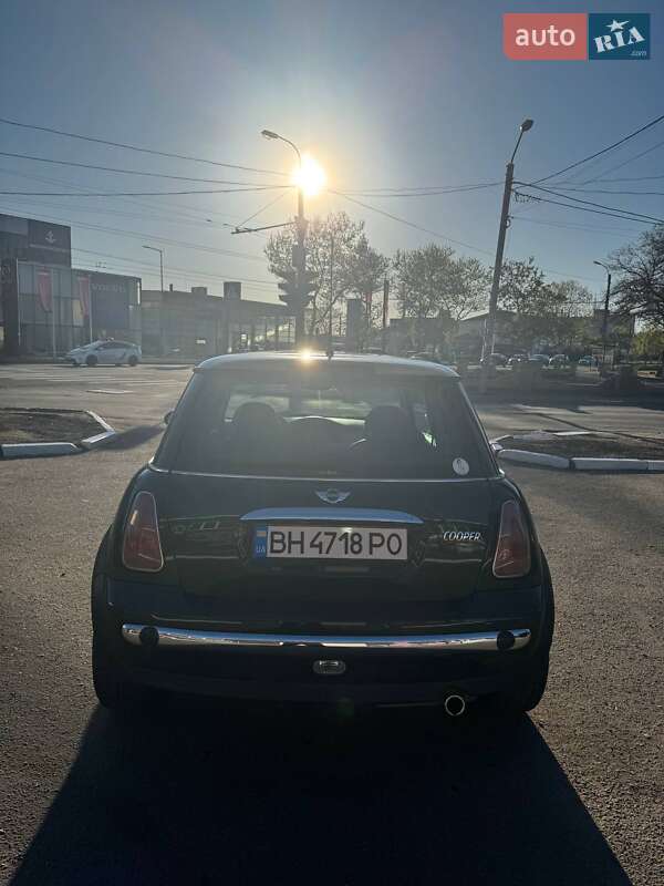Хетчбек MINI Hatch 2004 в Одесі фото 4 Хетчбек MINI Hatch 2004 в Одесі