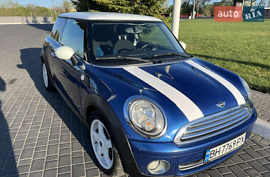 Хетчбек MINI Hatch 2008 в 