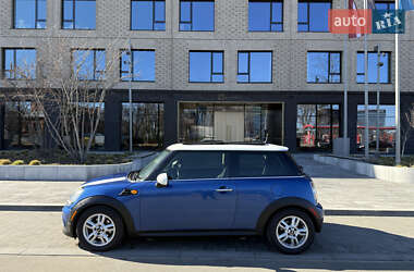 Хэтчбек MINI Hatch 2012 в Киеве