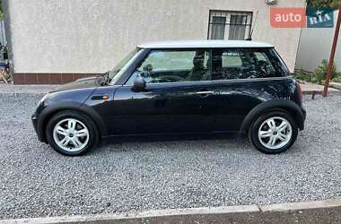 Хетчбек MINI Hatch 2004 в 