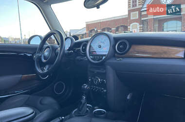Хетчбек MINI Hatch 2012 в 