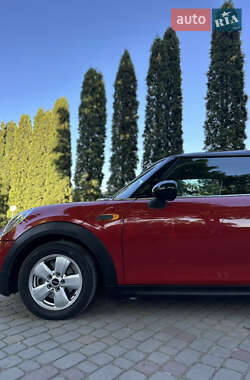 Хэтчбек MINI Hatch 2015 в 