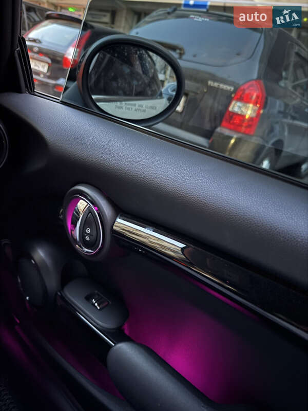 Хэтчбек MINI Hatch 2014 в Ивано-Франковске