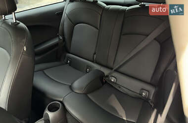 Хетчбек MINI Hatch 2014 в 