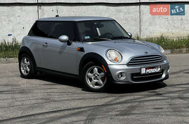 Хетчбек MINI Hatch 2010 в 