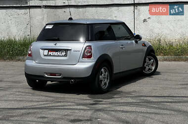 Хетчбек MINI Hatch 2010 в 
