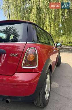 Хетчбек MINI Hatch 2009 в 